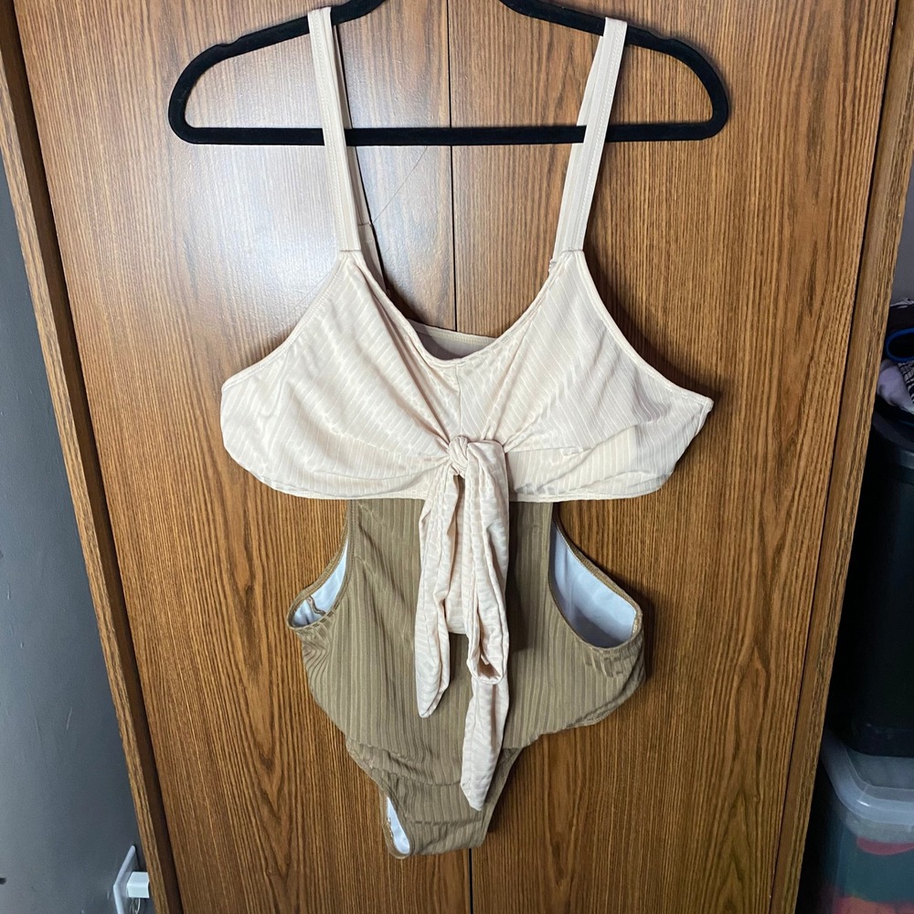 Cutout One Piece Swimsuit Womens 2XL Cream Green Ribbed Tie Front